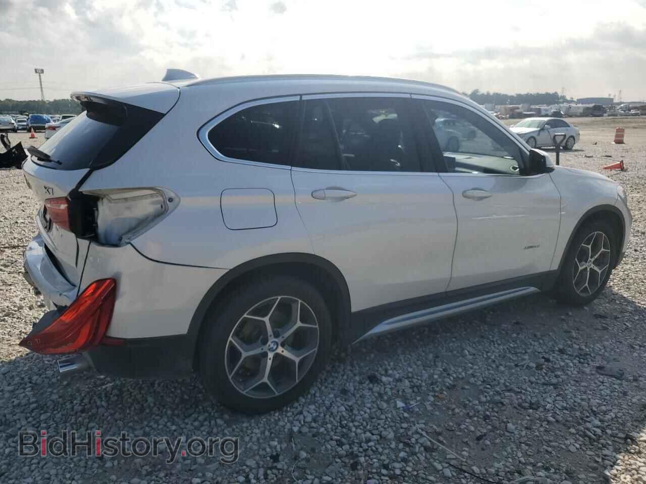2018 BMW X1 - VIN: WBXHT3C39J5K25431 - Фото 3