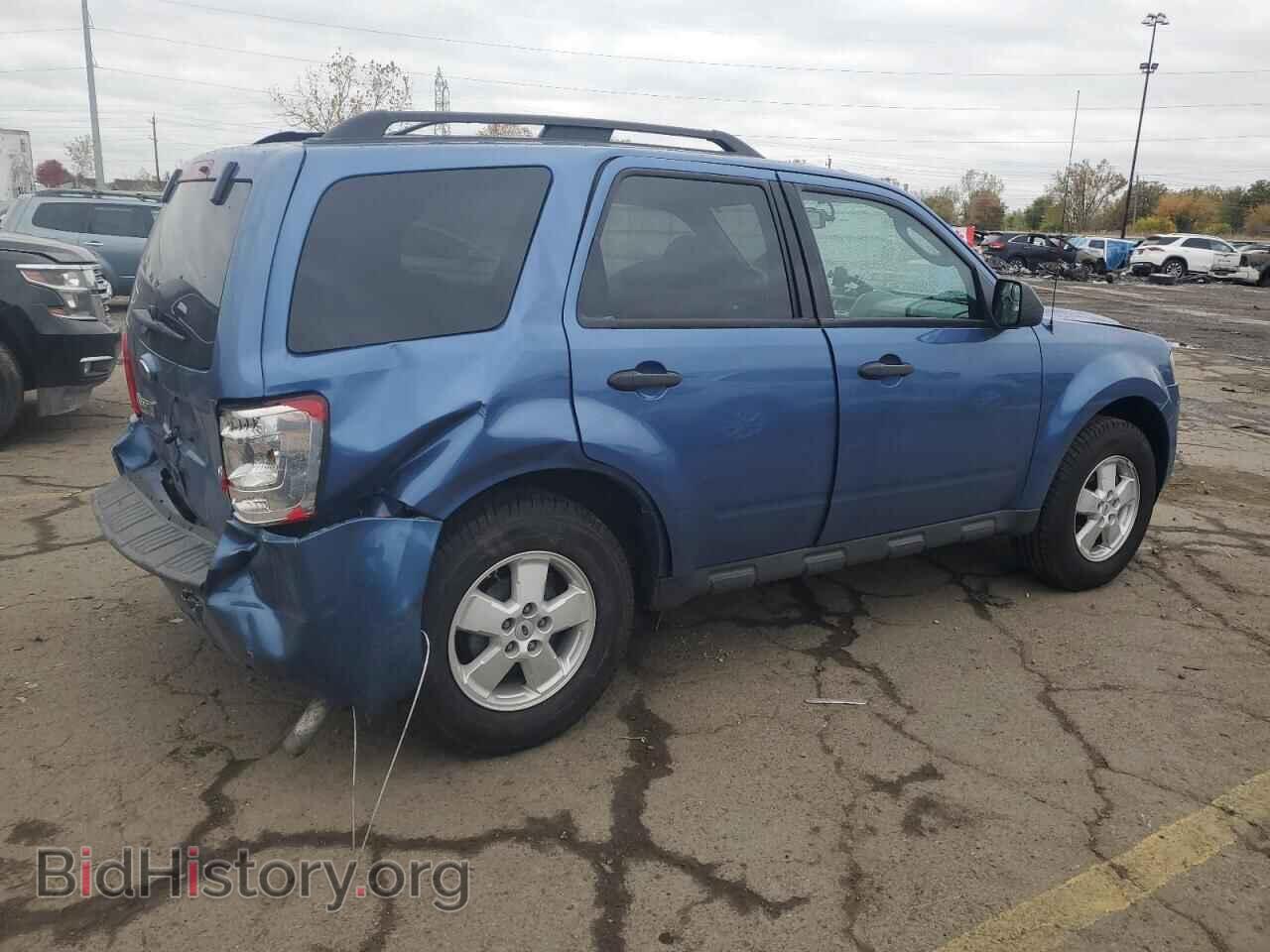 2010 FORD ESCAPE - VIN: 1FMCU0DG5AKC50683 - Фото 3