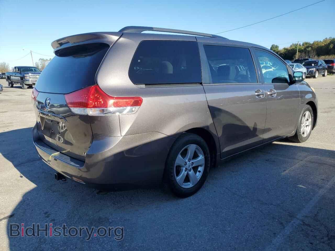 2012 TOYOTA All Models - VIN: 5TDKK3DC7CS257604 - Photo 3