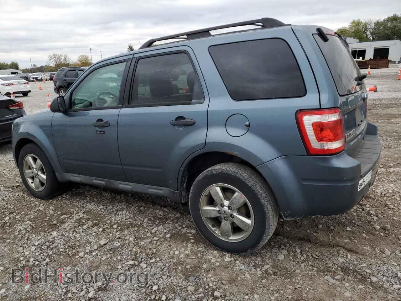 2011 FORD ESCAPE - VIN: 1FMCU0DG6BKB84436 - Фото 2