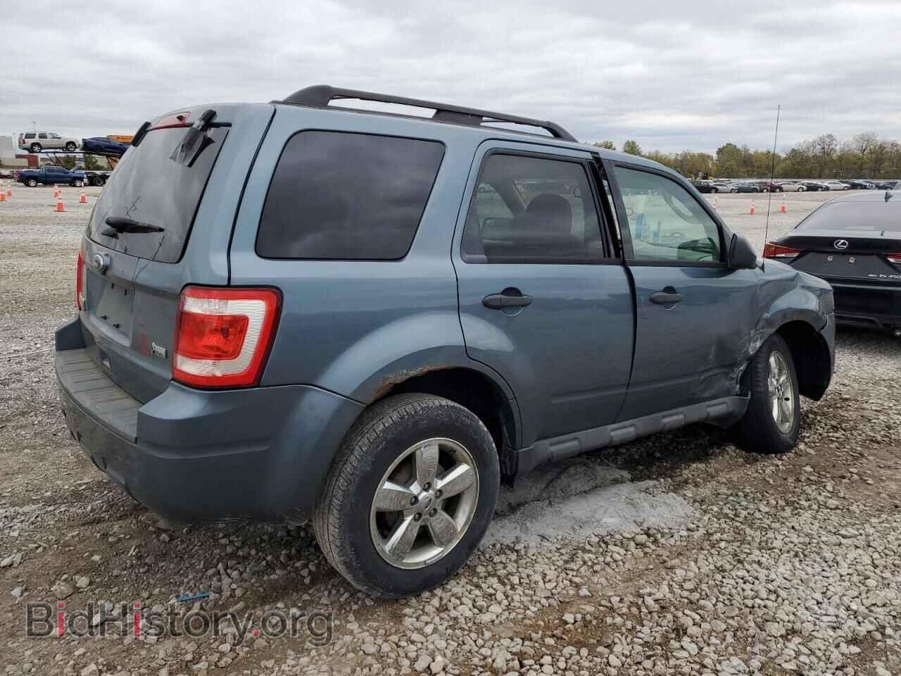 2011 FORD ESCAPE - VIN: 1FMCU0DG6BKB84436 - Фото 3