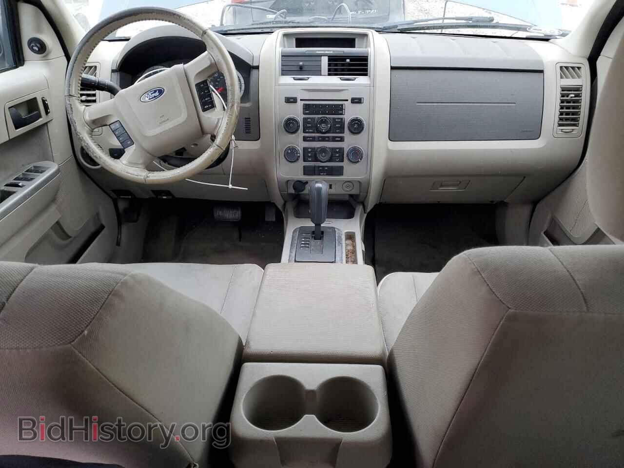 2011 FORD ESCAPE - VIN: 1FMCU0DG6BKB84436 - Фото 8