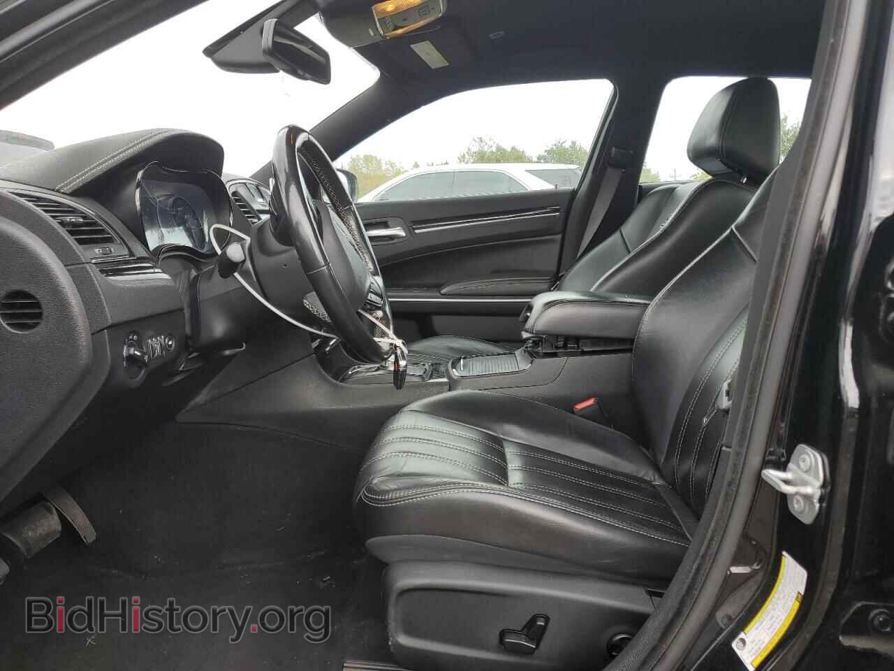 2019 CHRYSLER 300 - VIN: 2C3CCAGG7KH648922 - Photo 7