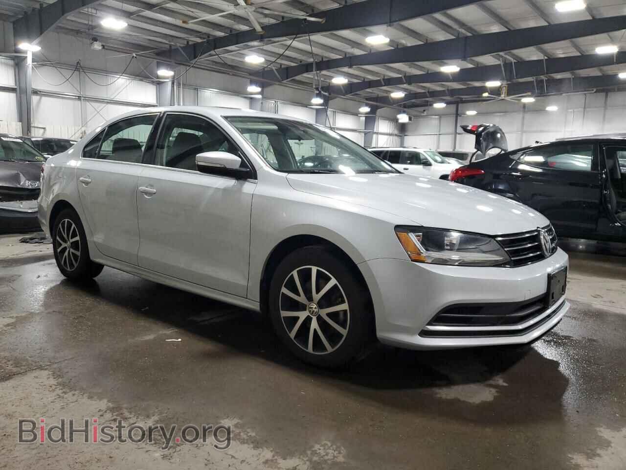 2017 VOLKSWAGEN JETTA - VIN: 3VWDB7AJ1HM355177 - Фото 4