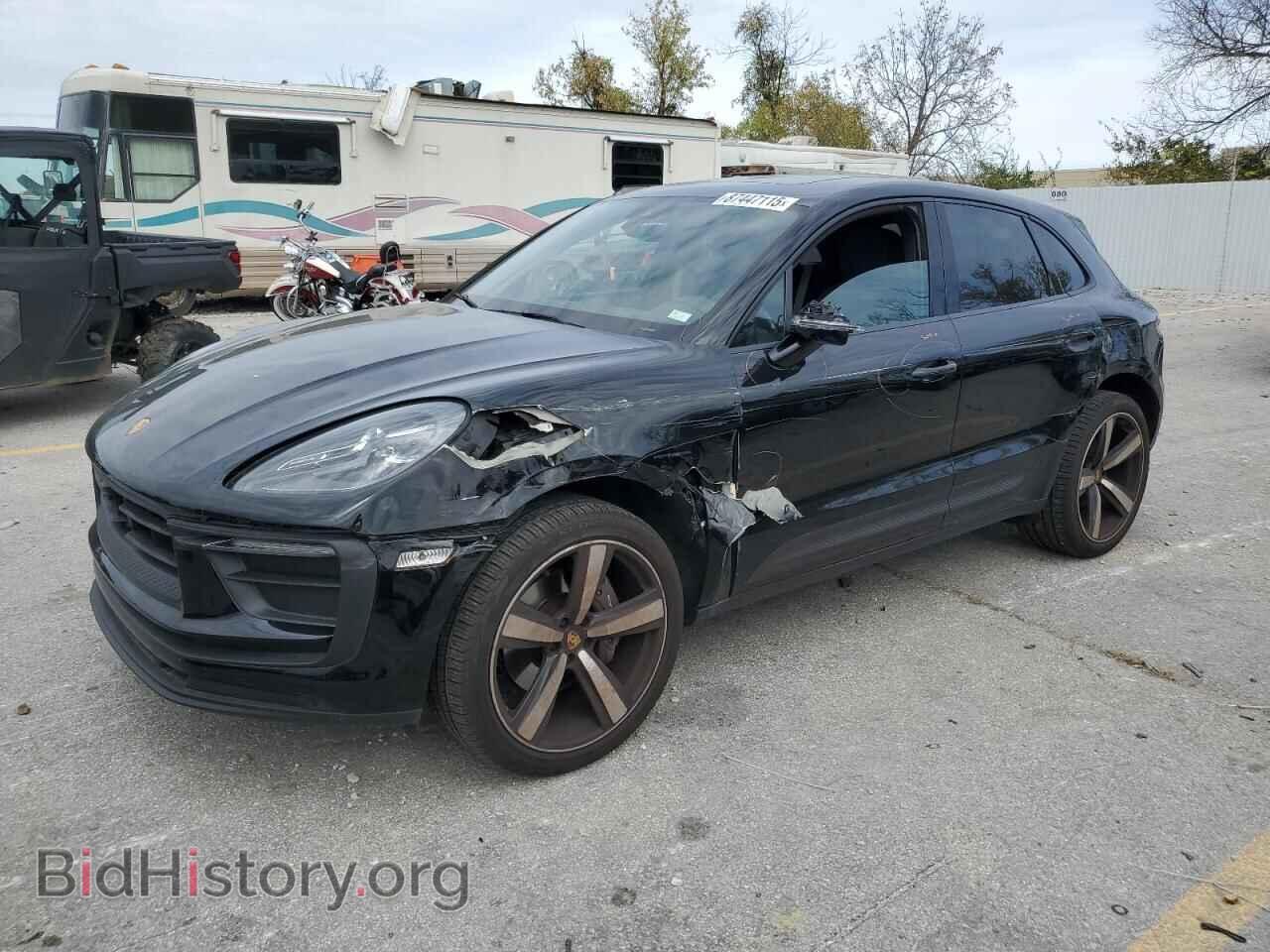 Фотография WP1AA2A52RLB09724 - PORSCHE MACAN BASE 2024