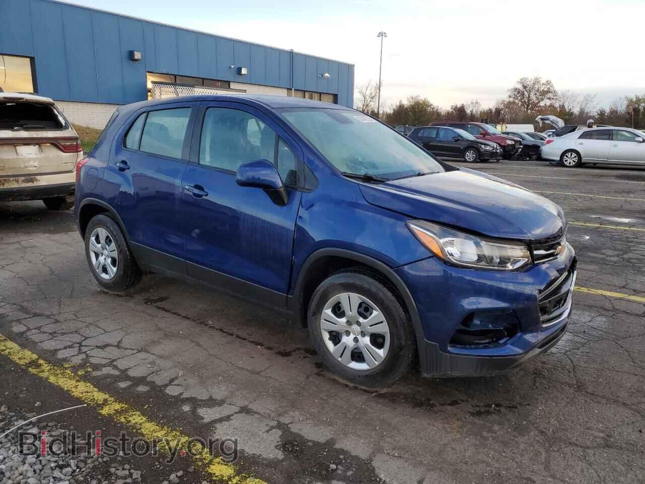 2017 CHEVROLET TRAX - VIN: 3GNCJKSB3HL220484 - Фото 4