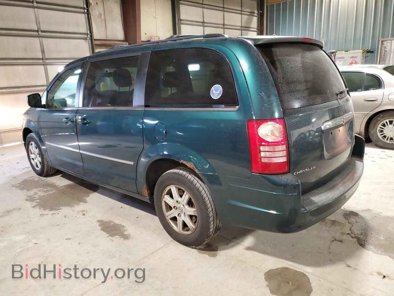 2009 CHRYSLER MINIVAN - VIN: 2A8HR54189R556190 - Фото 2