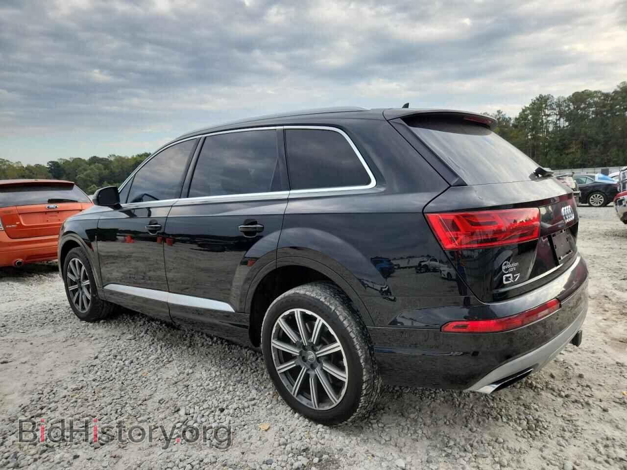 2017 AUDI Q7 - VIN: WA1LAAF76HD029909 - Фото 2