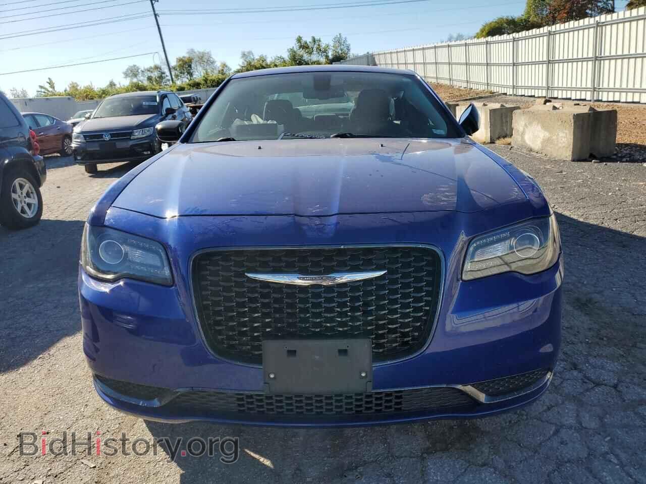 2019 CHRYSLER 300 - VIN: 2C3CCAAG9KH601643 - Фото 5