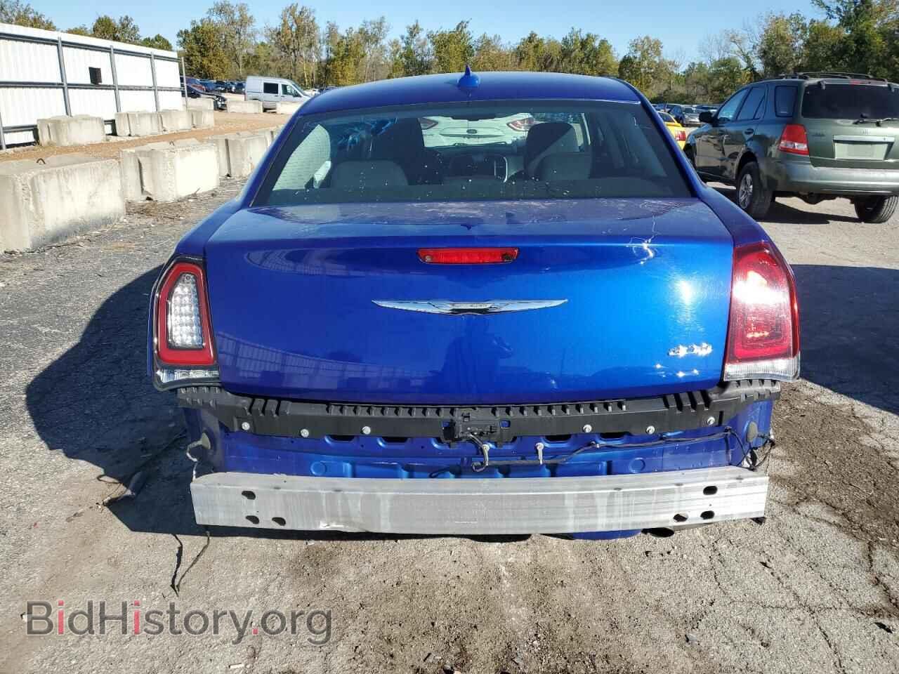 2019 CHRYSLER 300 - VIN: 2C3CCAAG9KH601643 - Фото 6