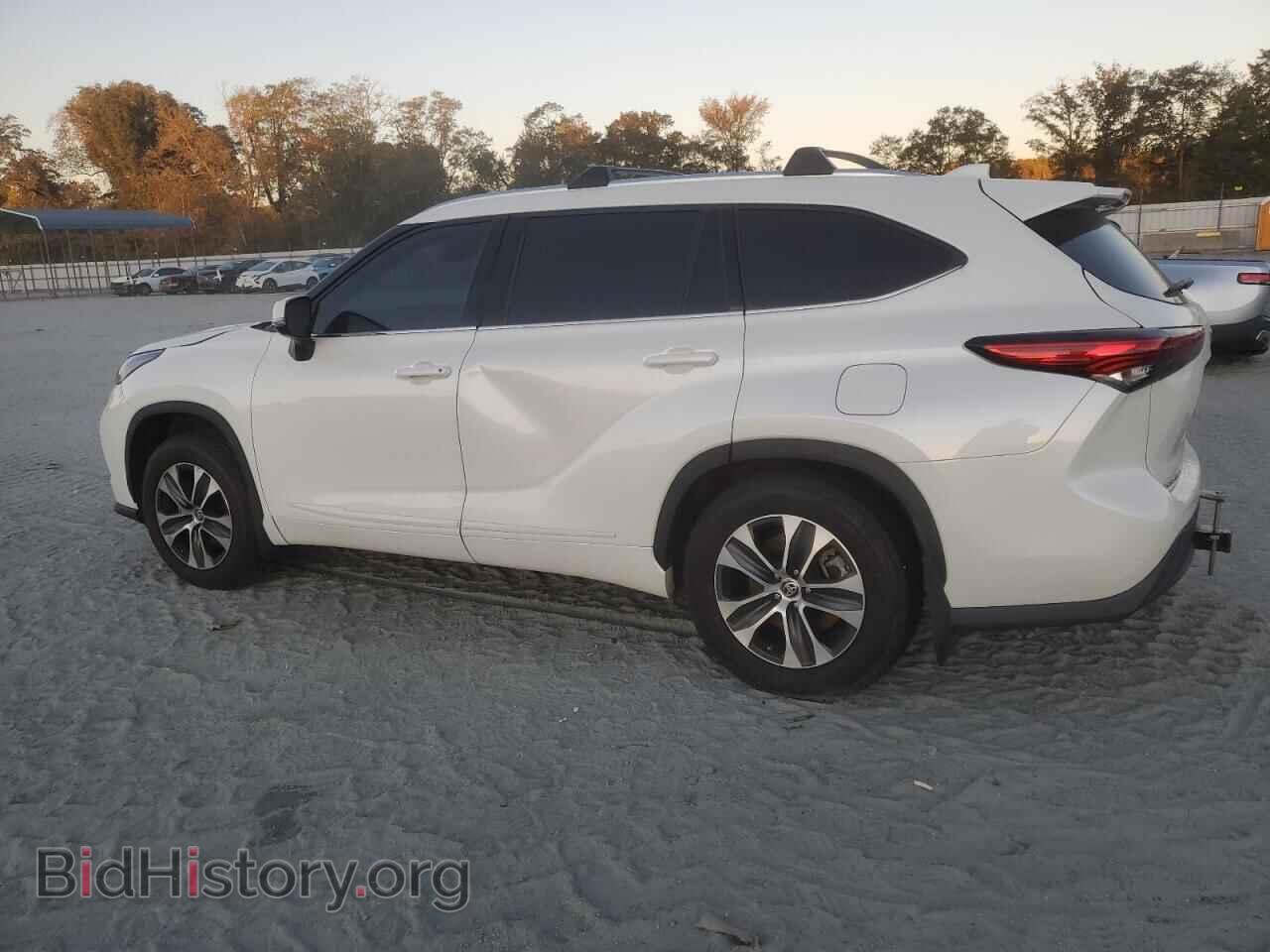 2021 TOYOTA HIGHLANDER - VIN: 5TDHZRAH9MS522632 - Фото 2
