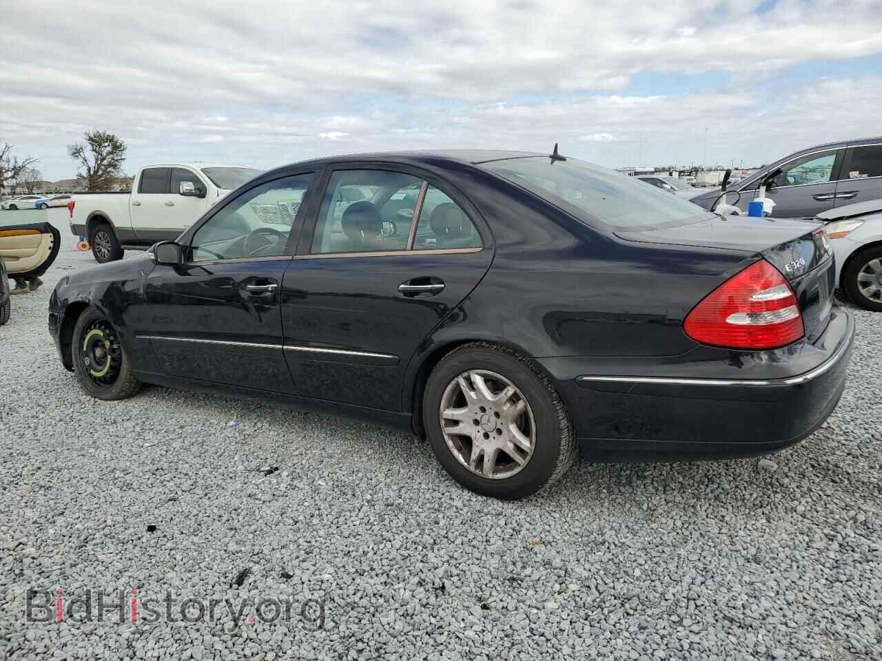 2005 MERCEDES-BENZ E-CLASS - VIN: WDBUF26J95A740187 - Фото 2