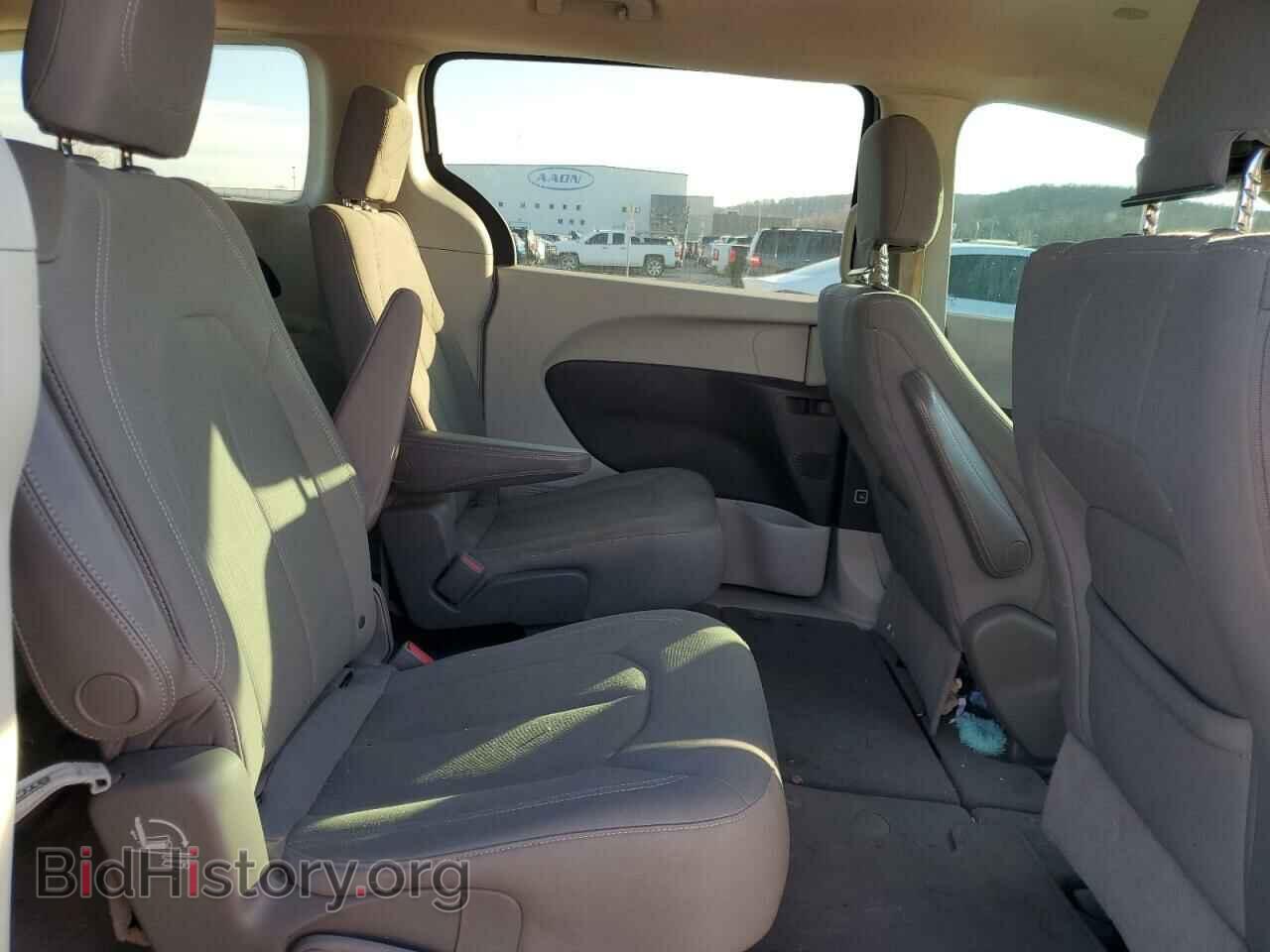 2017 CHRYSLER PACIFICA - VIN: 2C4RC1DGXHR610176 - Фото 11