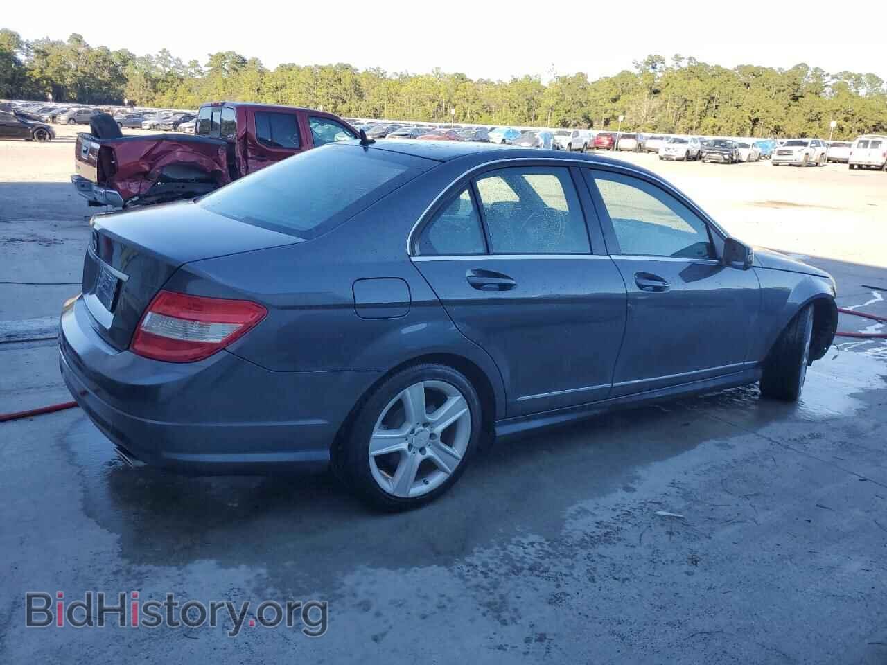 2011 MERCEDES-BENZ C-CLASS - VIN: WDDGF5EB8BF629239 - Фото 3