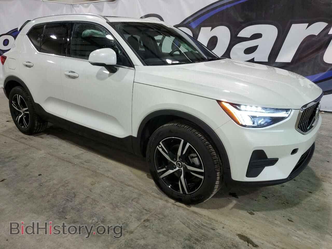 2025 VOLVO XC40 CORE - VIN: YV4L12UJ8S2473304 - Фото 4