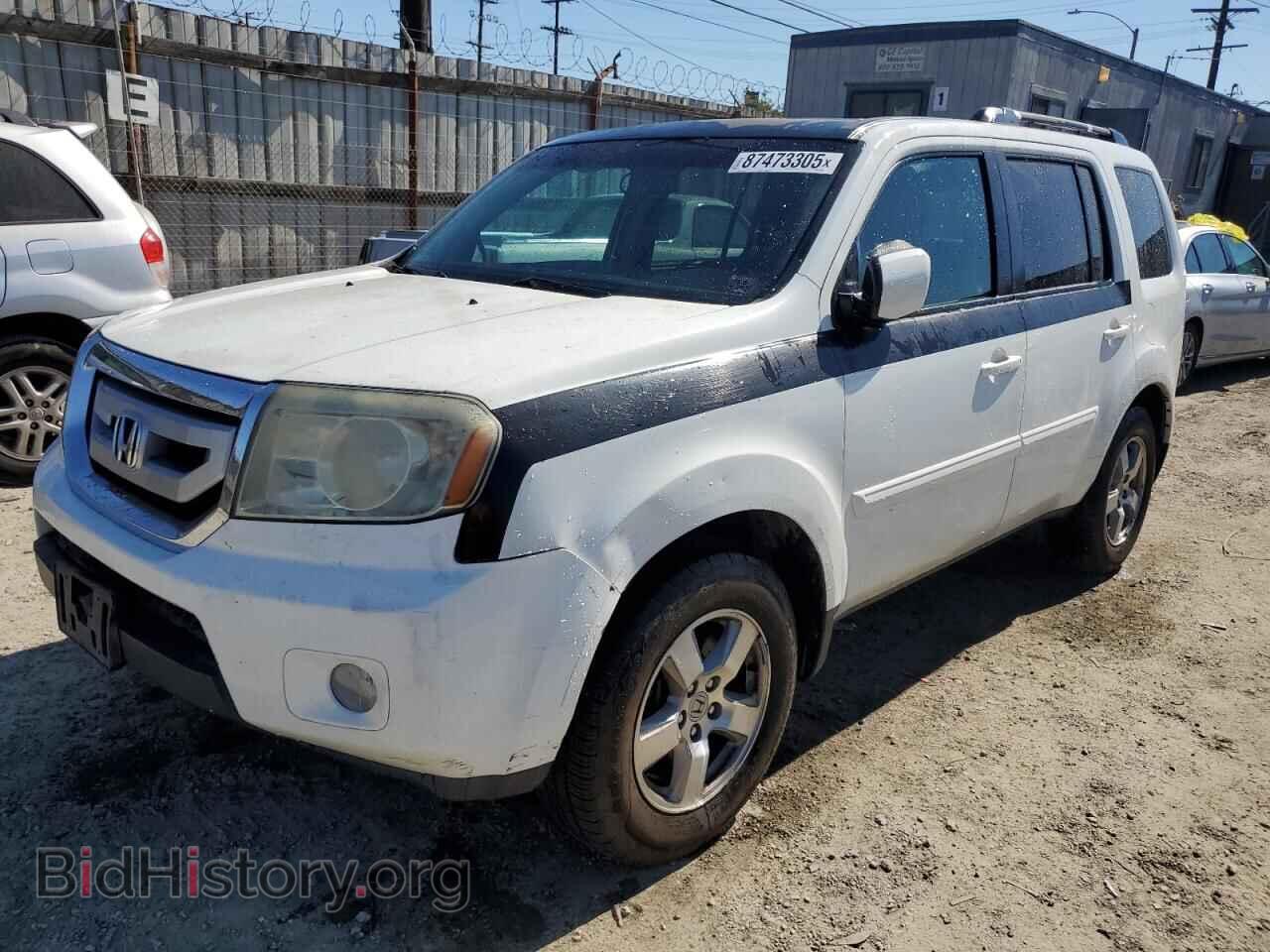 Photo 5FNYF3H56BB009681 - HONDA PILOT 2011