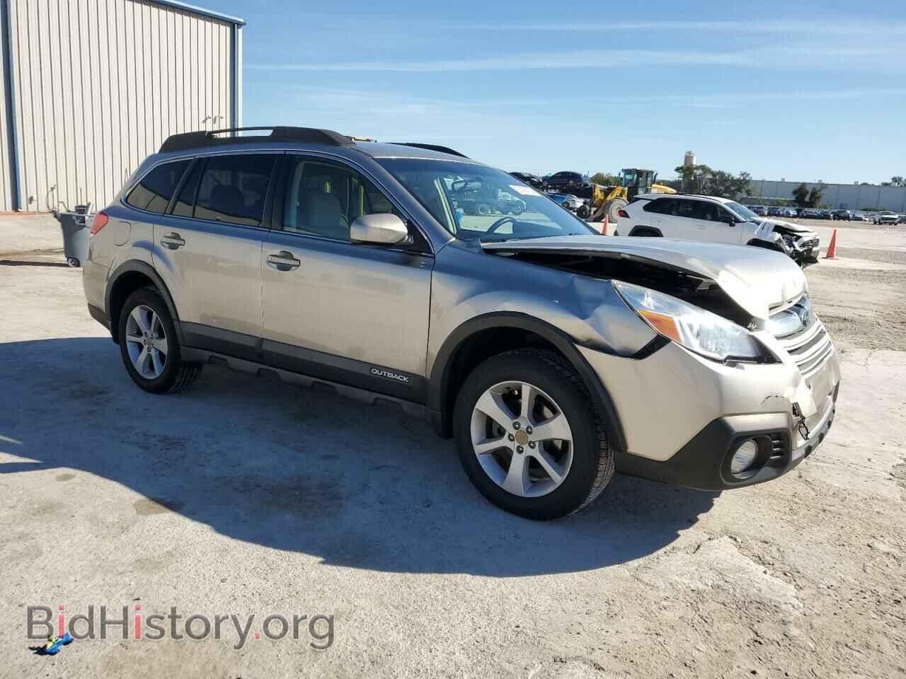 2014 SUBARU OUTBACK - VIN: 4S4BRCCC8E3282458 - Фото 4