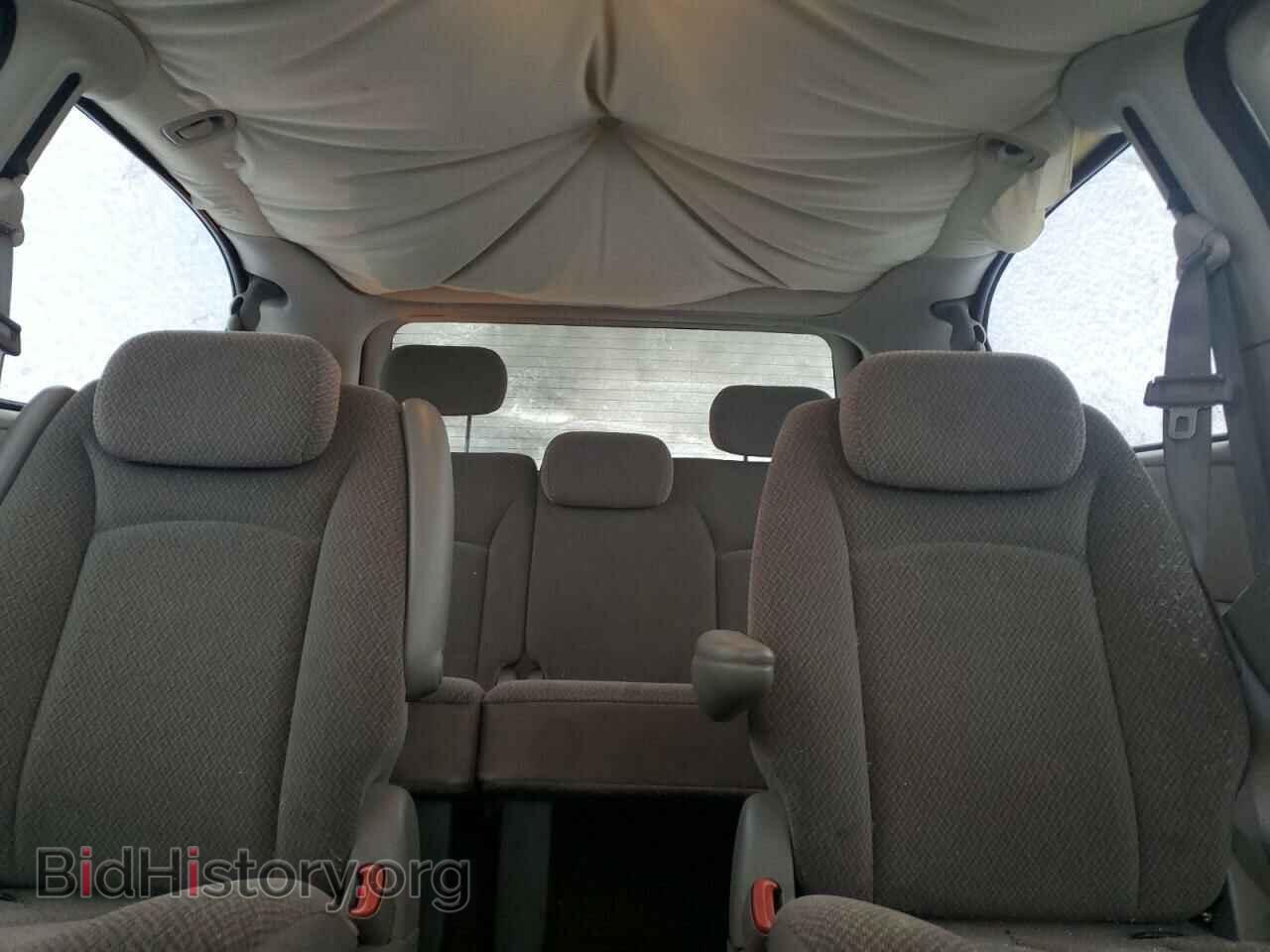 2006 CHRYSLER MINIVAN - VIN: 2A4GP44R76R716347 - Фото 10