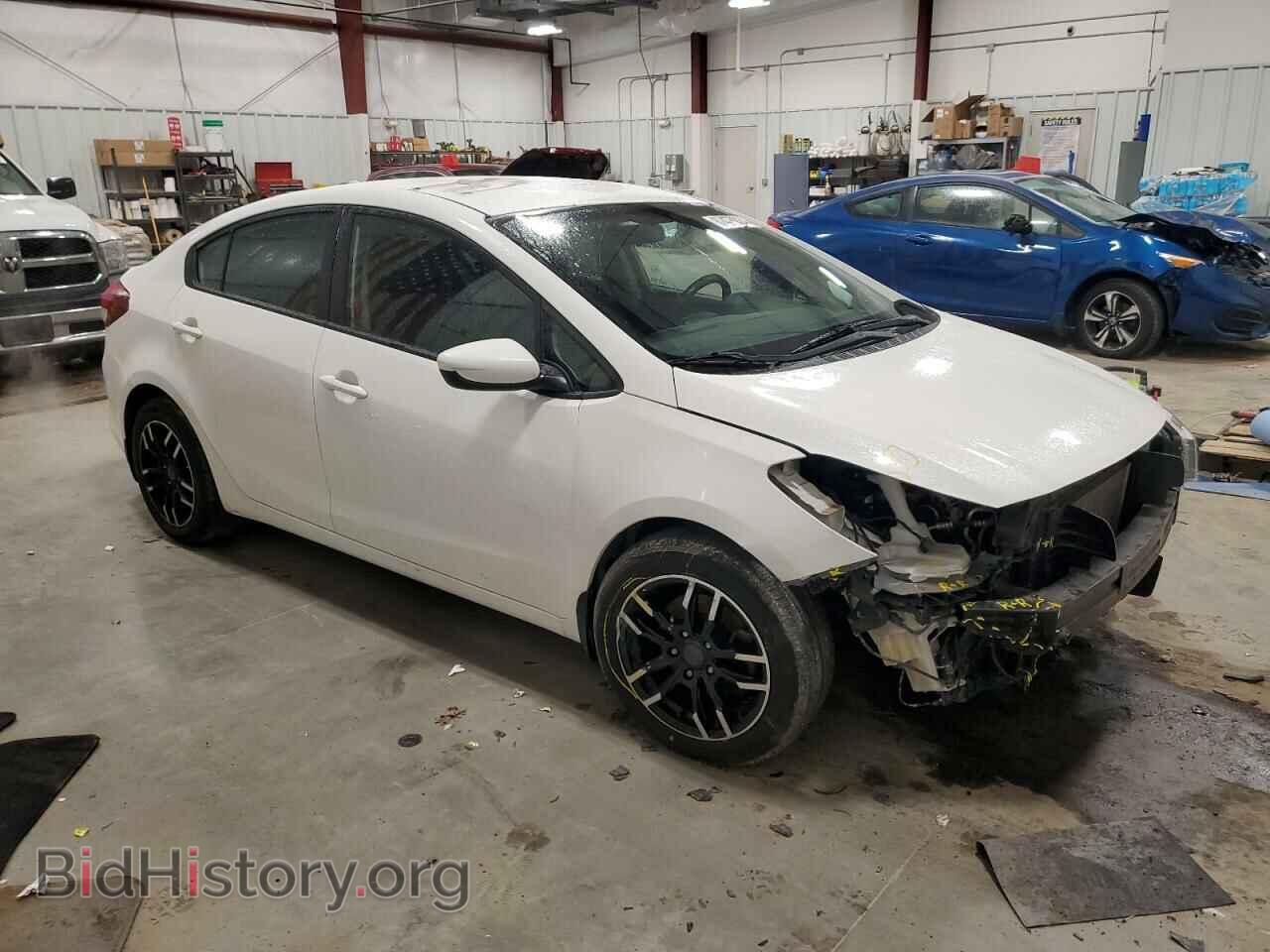 2017 KIA FORTE - VIN: 3KPFK4A73HE048652 - Фото 4