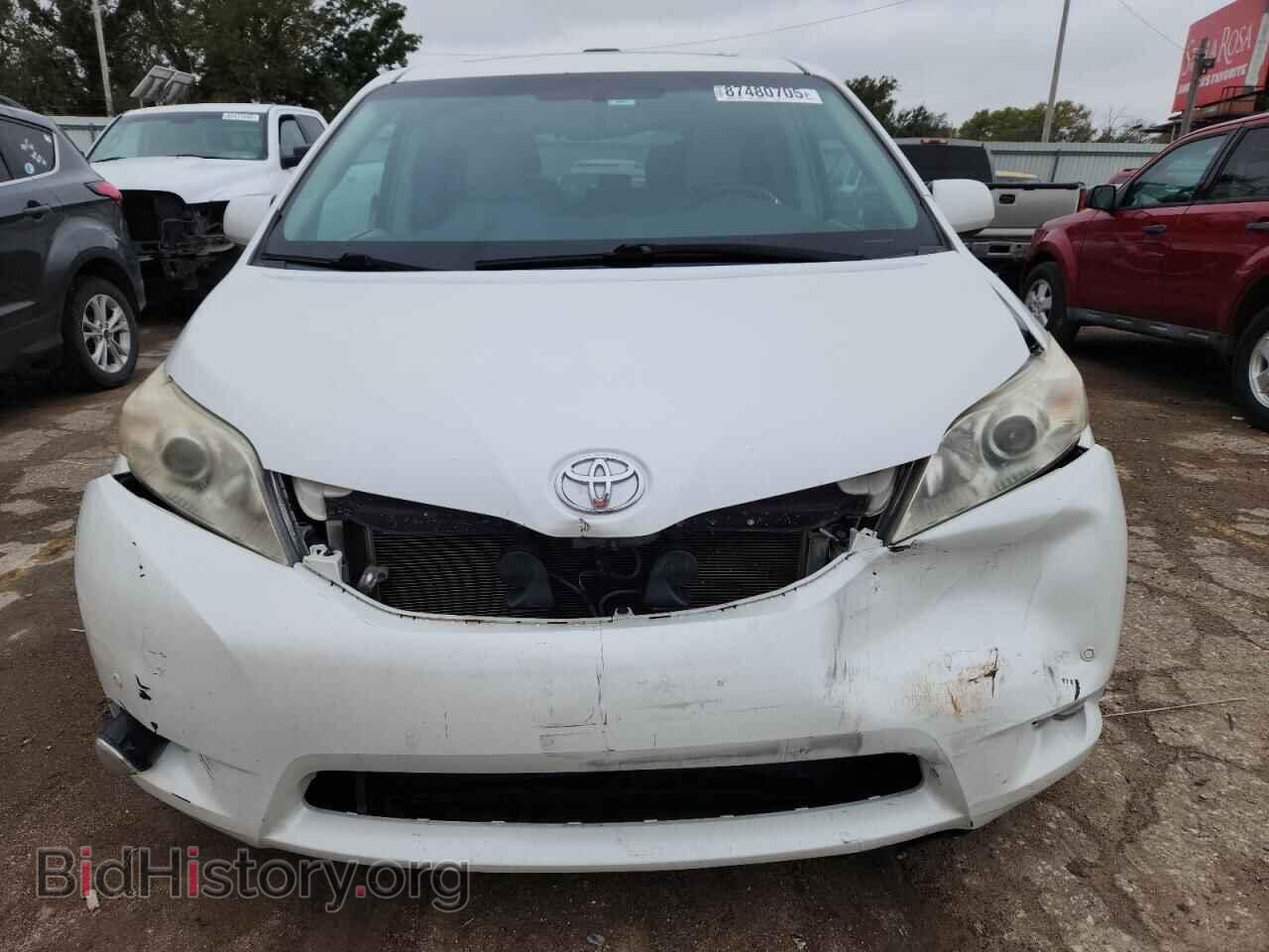 2011 TOYOTA All Models - VIN: 5TDYK3DC7BS024945 - Фото 5