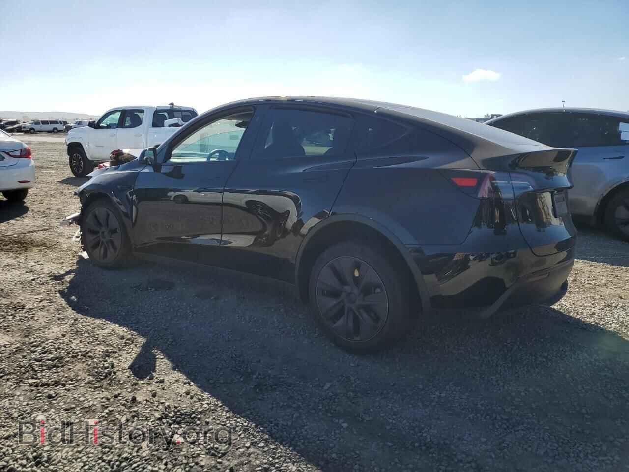 2024 TESLA MODEL Y - VIN: 7SAYGAEE4RF211941 - Photo 2