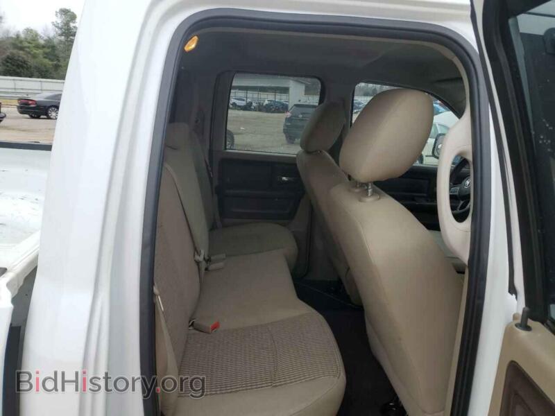 2012 Dodge RAM 1500 (VIN 1C6RD7GTXCS142764) — photo 10 of 12