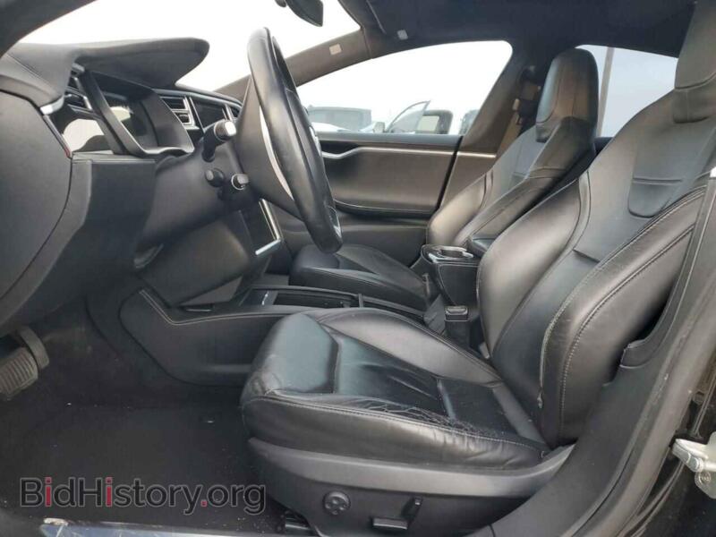 2016 Tesla MODEL S (VIN 5YJSA1E14GF133904) — фото 7 из 12