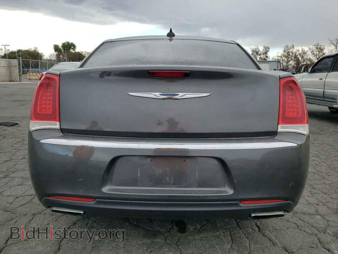 2015 CHRYSLER 300 - VIN: 2C3CCAAG0FH796764 - Фото 6