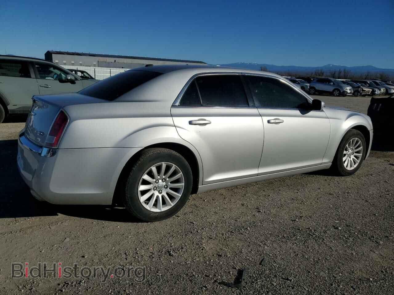 2012 CHRYSLER 300 - VIN: 2C3CCAAG4CH175510 - Фото 3