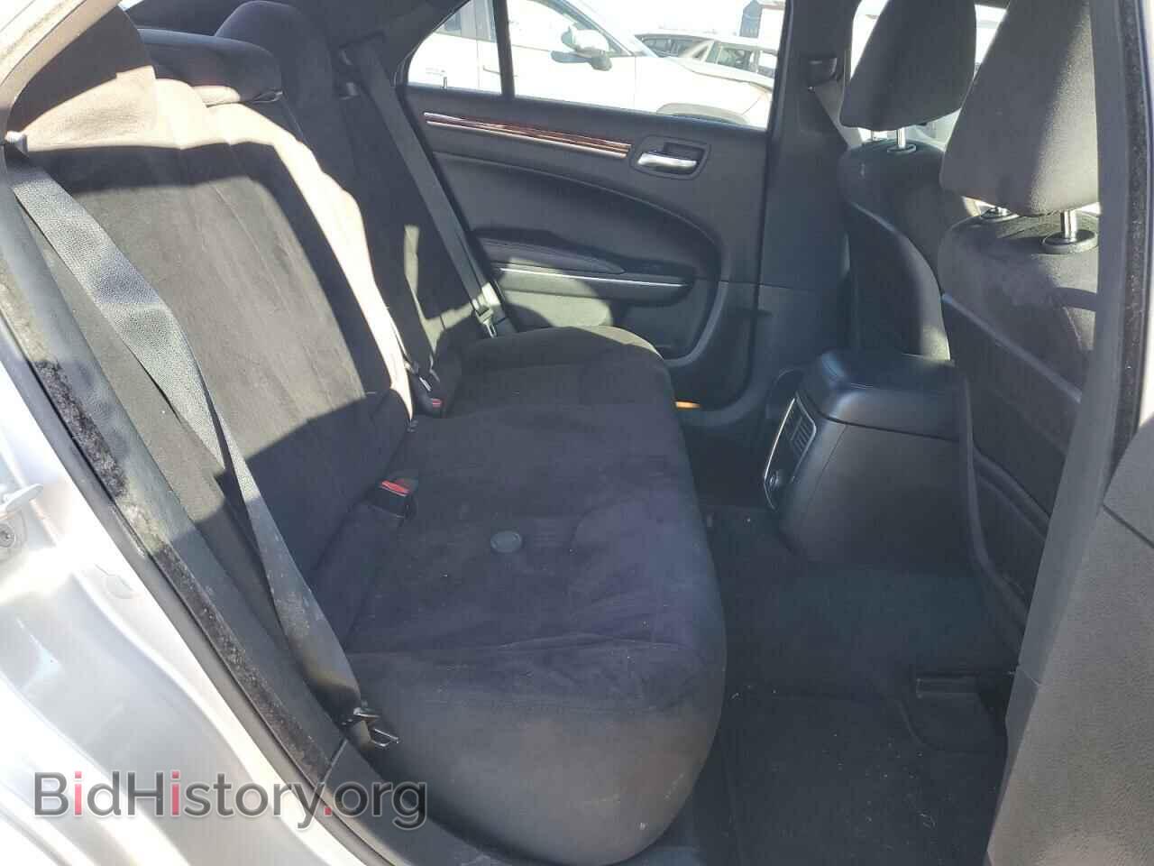 2012 CHRYSLER 300 - VIN: 2C3CCAAG4CH175510 - Фото 10