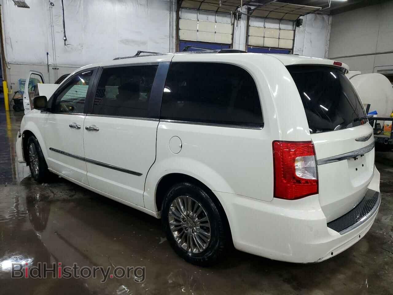 2011 CHRYSLER MINIVAN - VIN: 2A4RR6DG1BR714231 - Photo 2