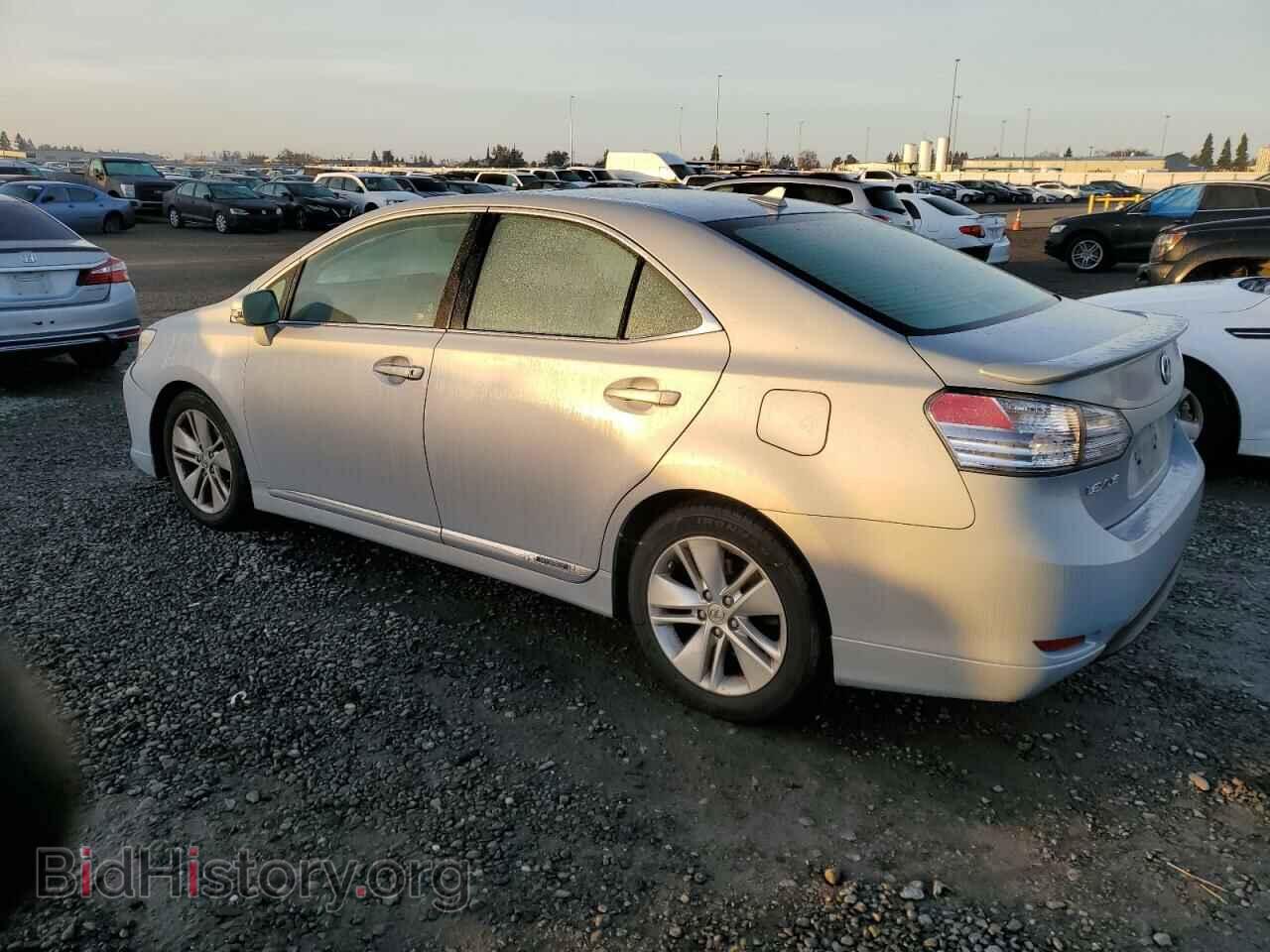 2010 LEXUS HS - VIN: JTHBB1BA9A2010061 - Photo 2