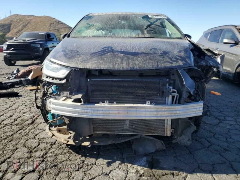 2023 Chrysler PACIFICA (VIN 2C4RC1BG0PR574161) — photo 5 of 14