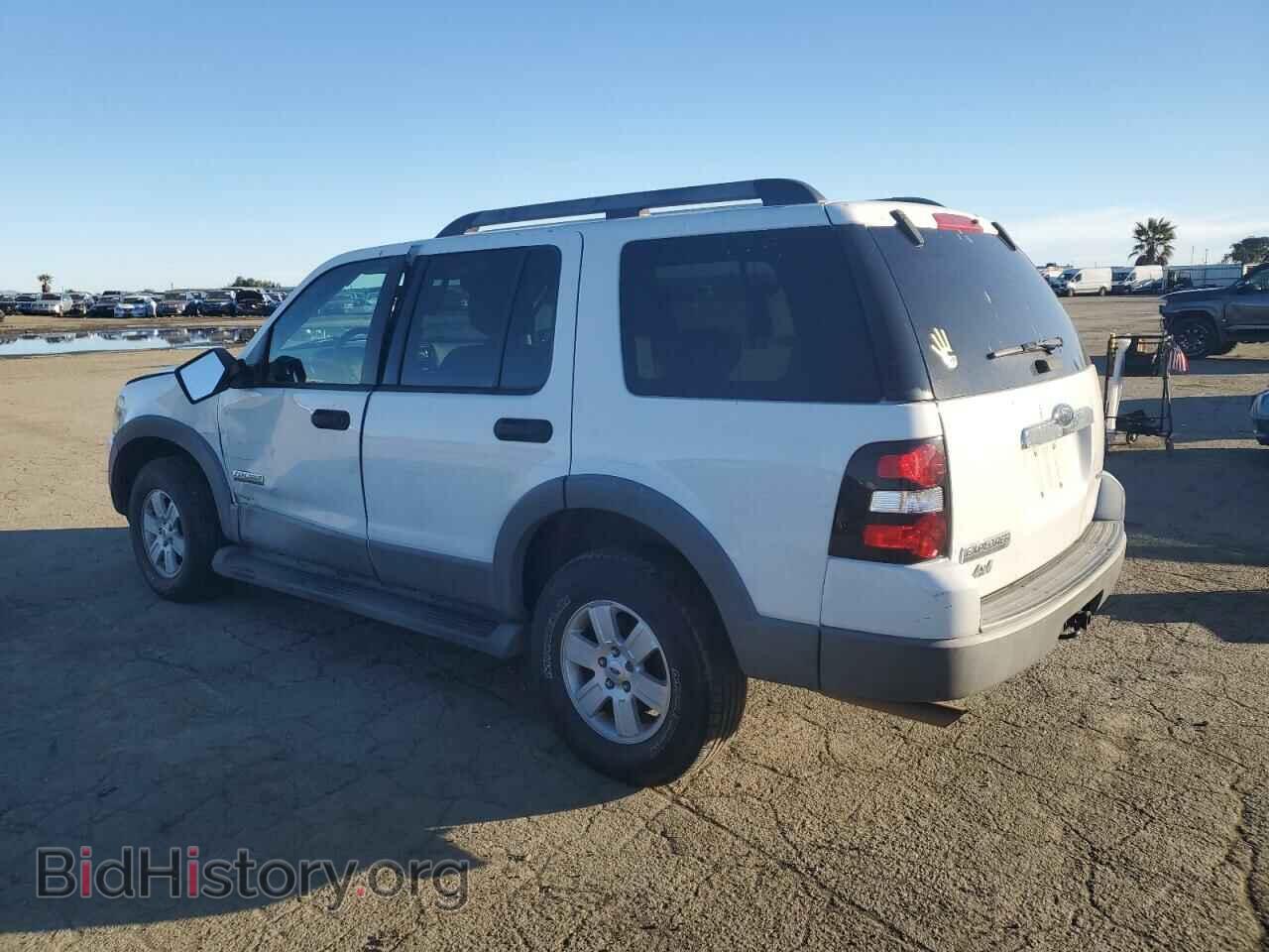 2006 FORD EXPLORER - VIN: 1FMEU73E46UB67257 - Фото 2