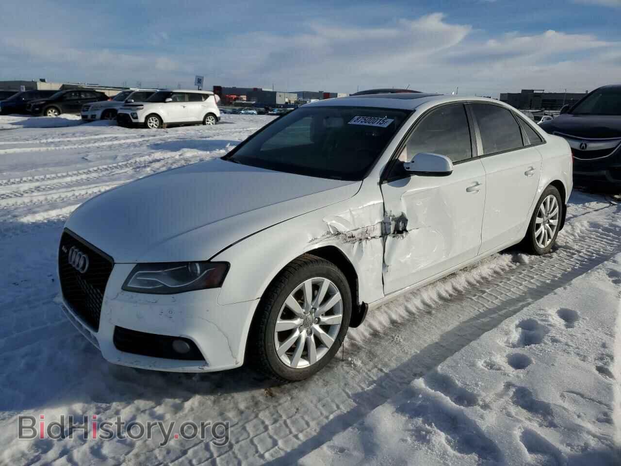 Photo WAUBFCFL0CA118183 - AUDI A4 2012