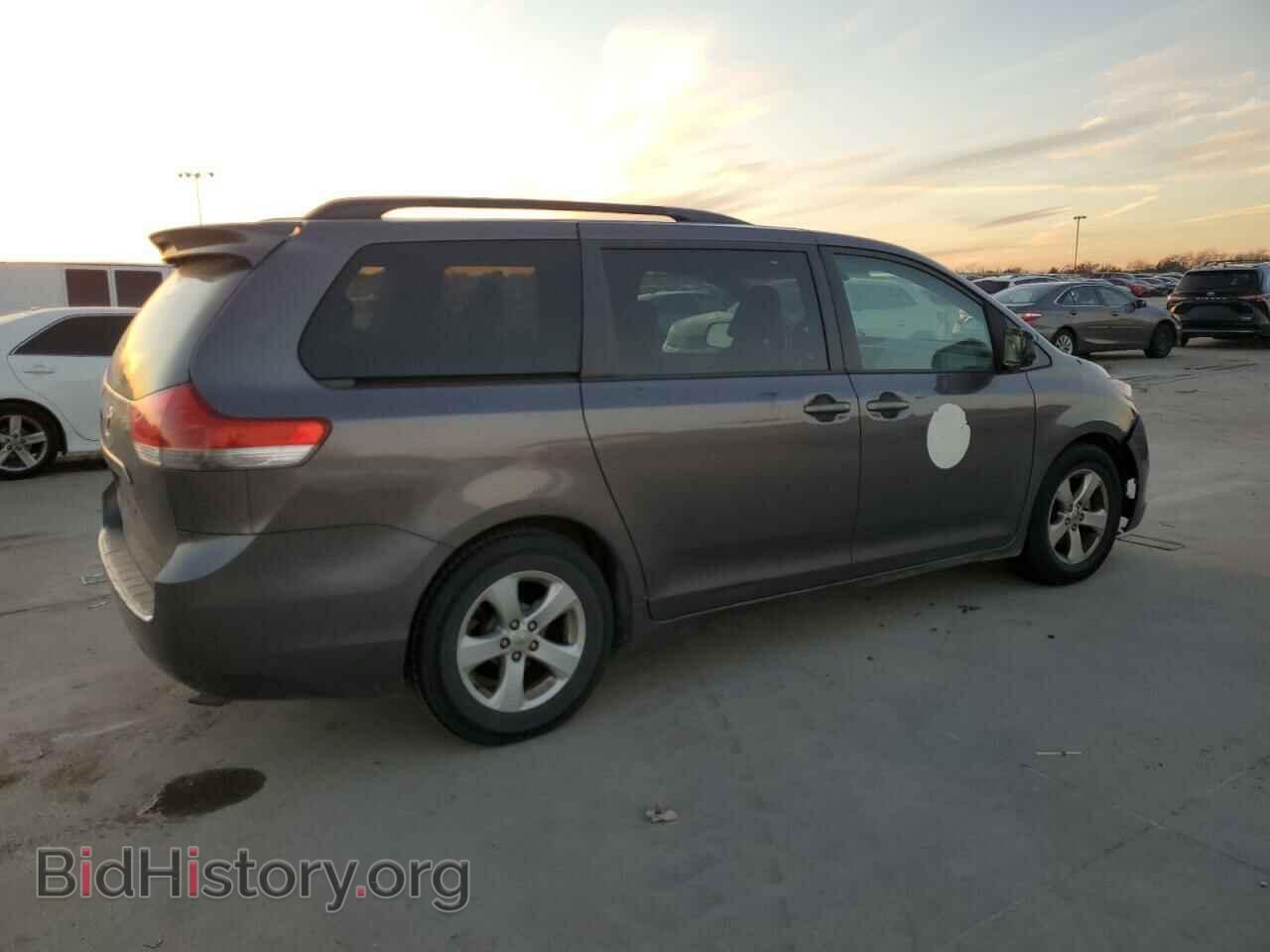 2014 TOYOTA All Models - VIN: 5TDKK3DC3ES457432 - Фото 3
