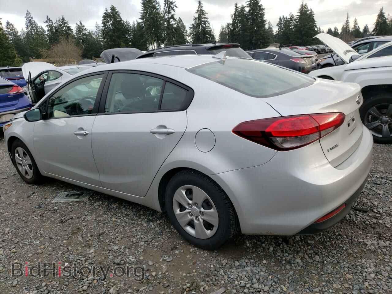 2017 KIA FORTE - VIN: 3KPFK4A74HE137680 - Фото 2