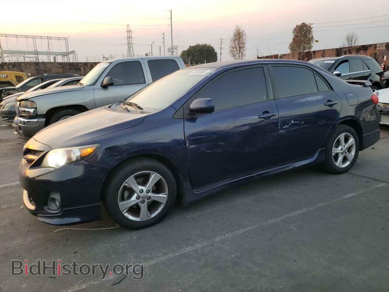 Photo 2T1BU4EEXBC650178 - TOYOTA COROLLA 2011