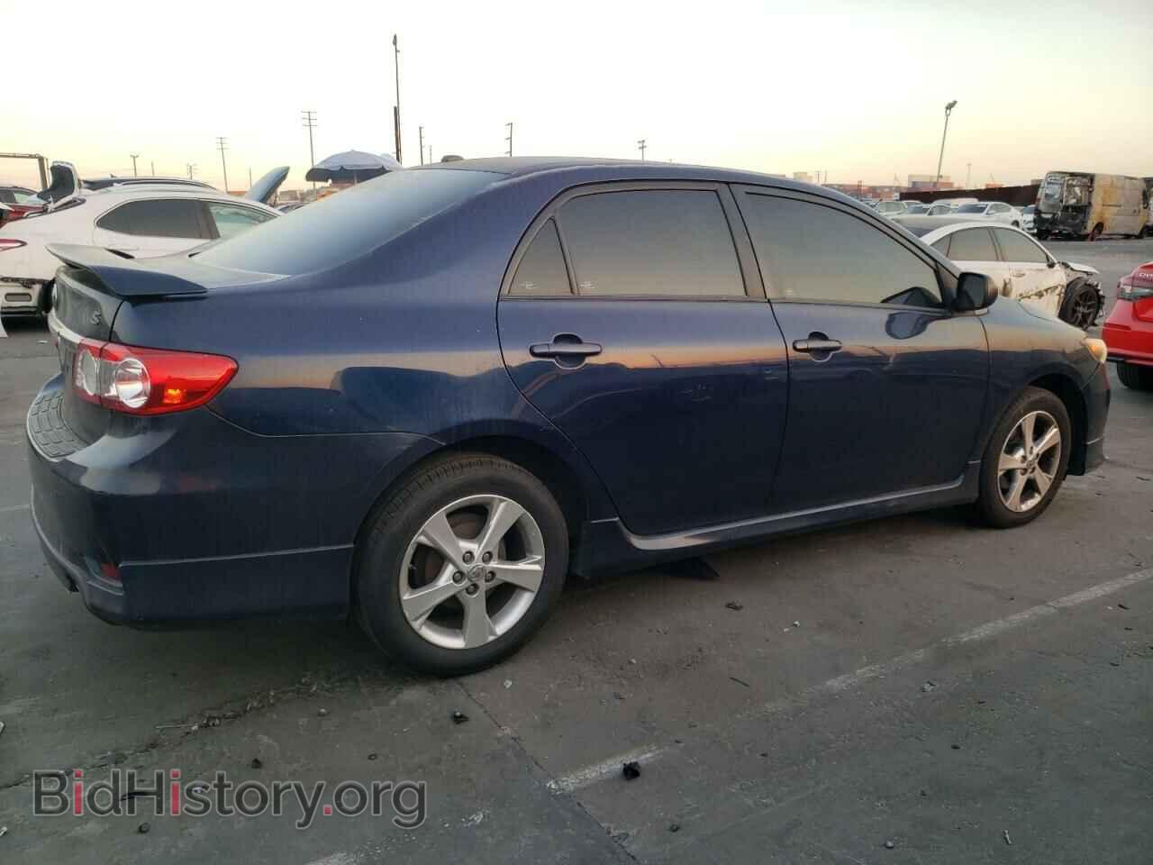 2011 TOYOTA COROLLA - VIN: 2T1BU4EEXBC650178 - Фото 3
