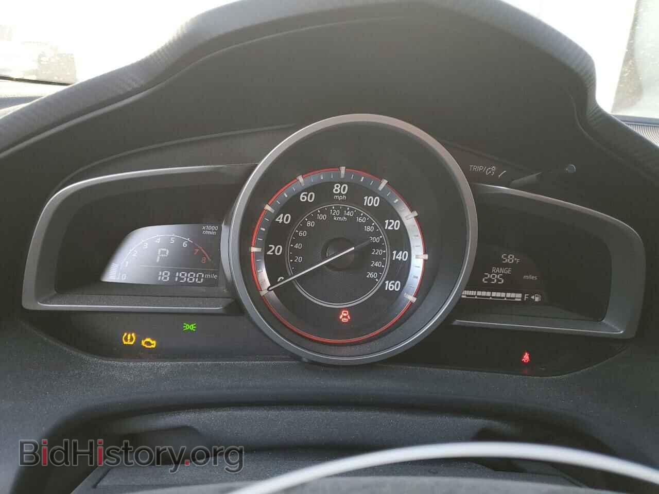 2016 MAZDA 3 - VIN: JM1BM1J71G1342057 - Фото 9