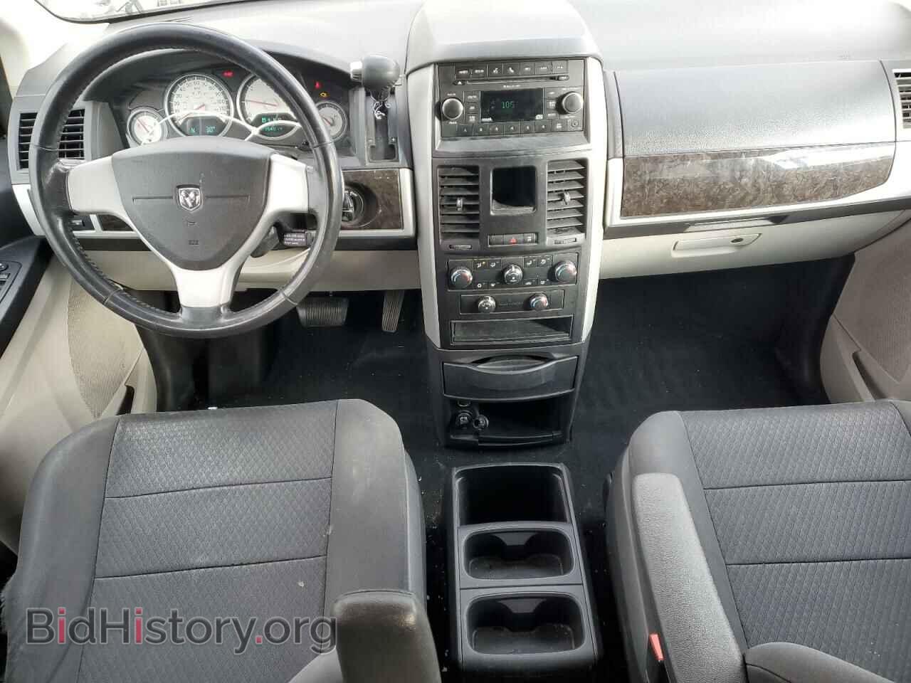 2010 DODGE CARAVAN - VIN: 2D4RN5D12AR272942 - Фото 8