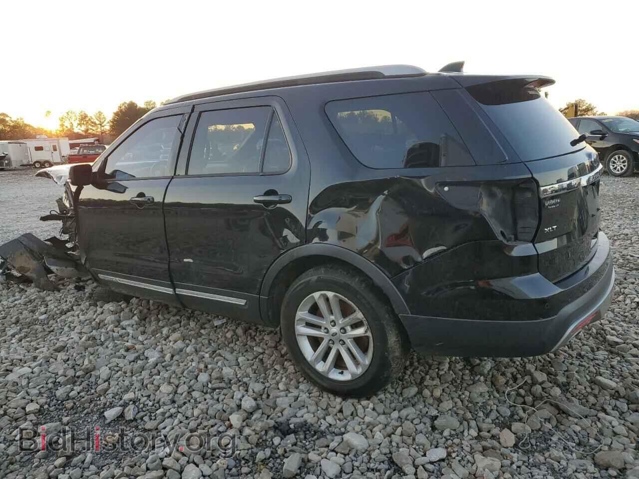 2017 FORD EXPLORER - VIN: 1FM5K7D8XHGD10101 - Photo 2