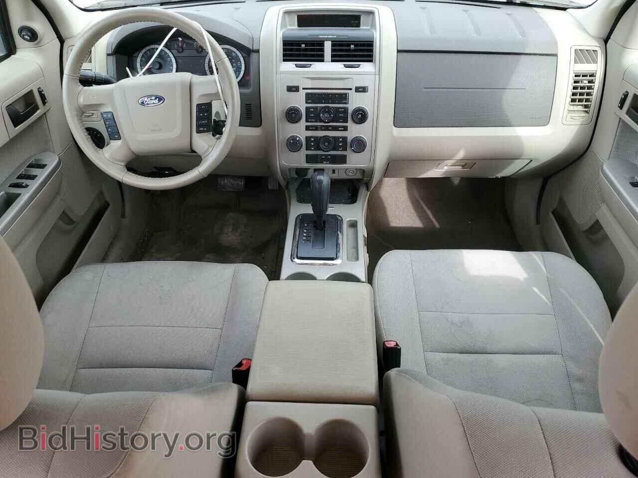 2011 FORD ESCAPE - VIN: 1FMCU0D71BKC21554 - Фото 8
