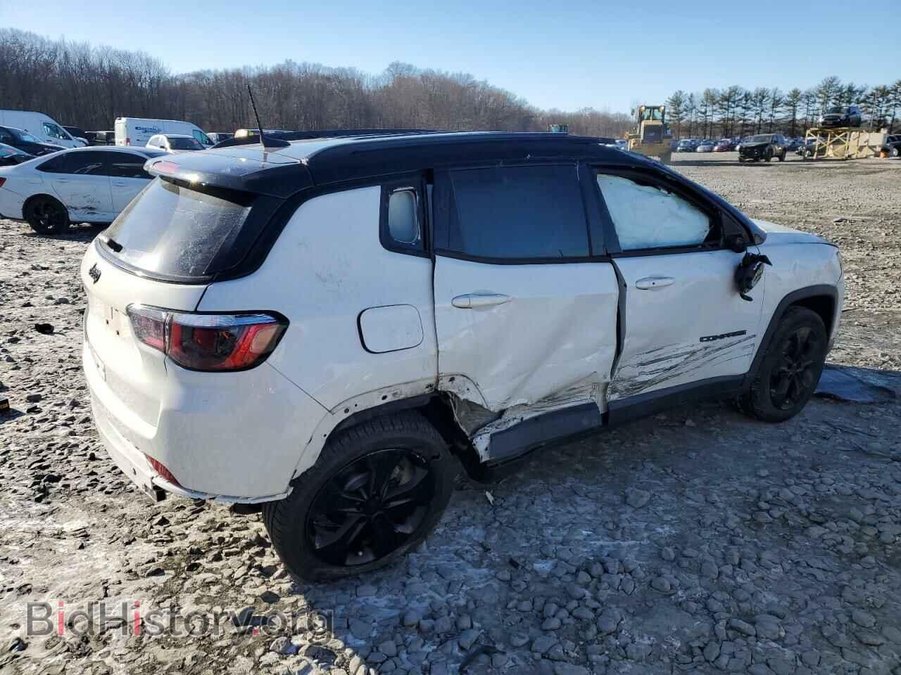 2019 JEEP COMPASS - VIN: 3C4NJDBB9KT761155 - Photo 3