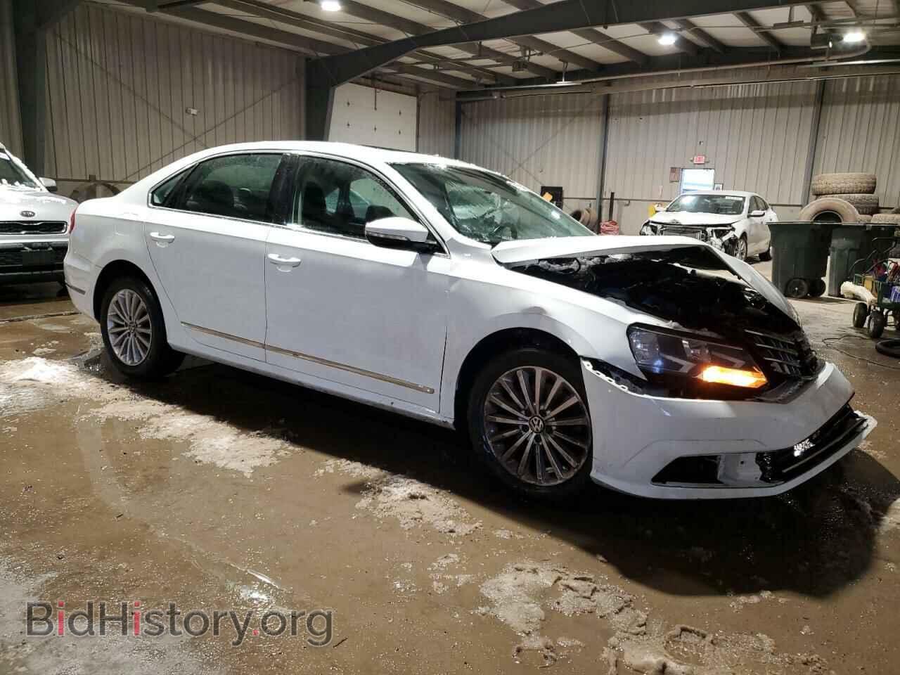 2016 VOLKSWAGEN PASSAT - VIN: 1VWBT7A34GC036233 - Фото 4