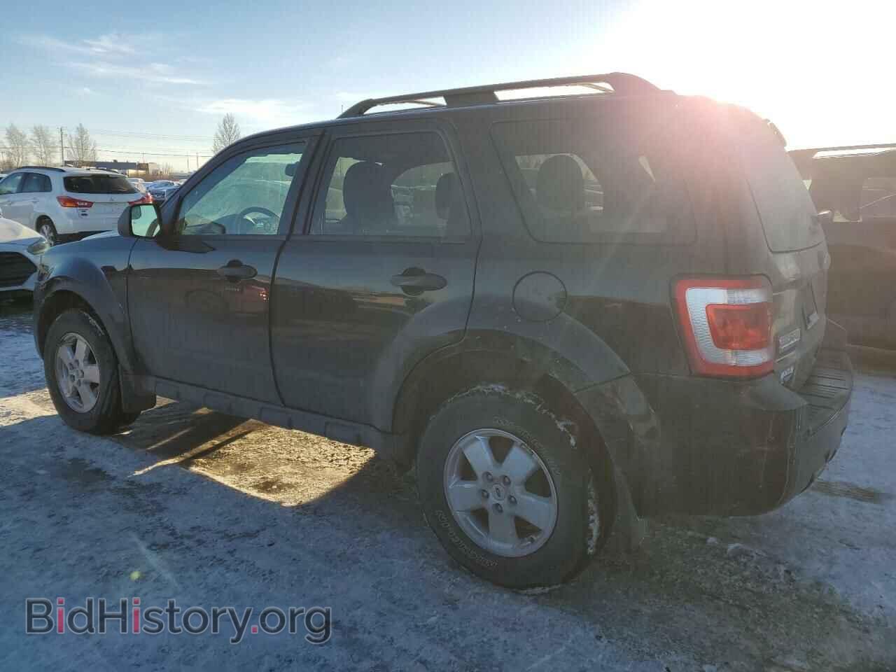 2011 FORD ESCAPE - VIN: 1FMCU9D74BKC34223 - Фото 2