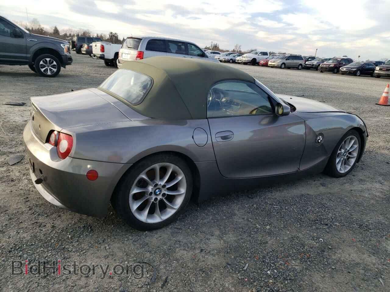 2005 BMW Z4 - VIN: 4USBT33555LS56420 - Фото 3
