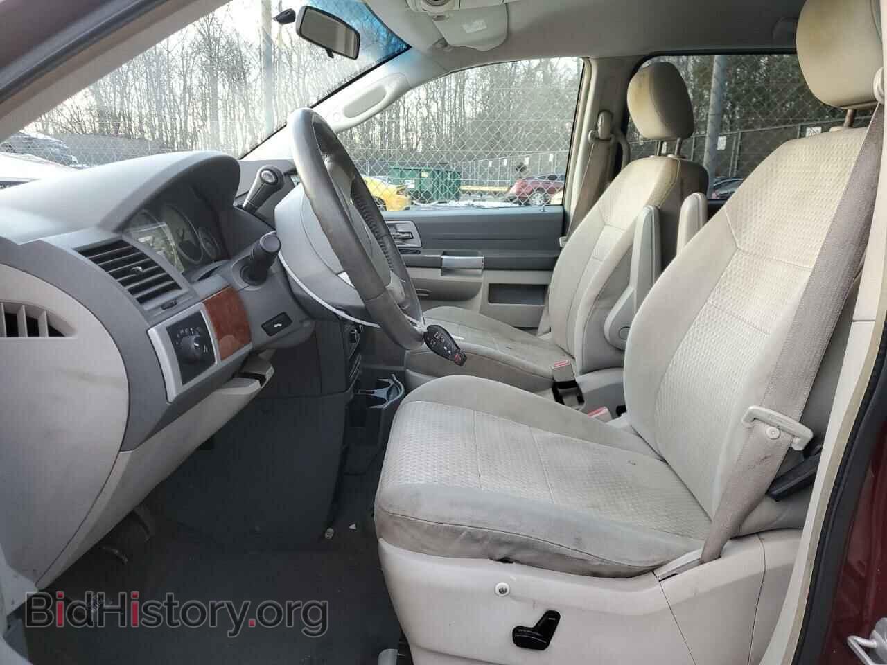 2008 CHRYSLER MINIVAN - VIN: 2A8HR54PX8R682795 - Фото 7