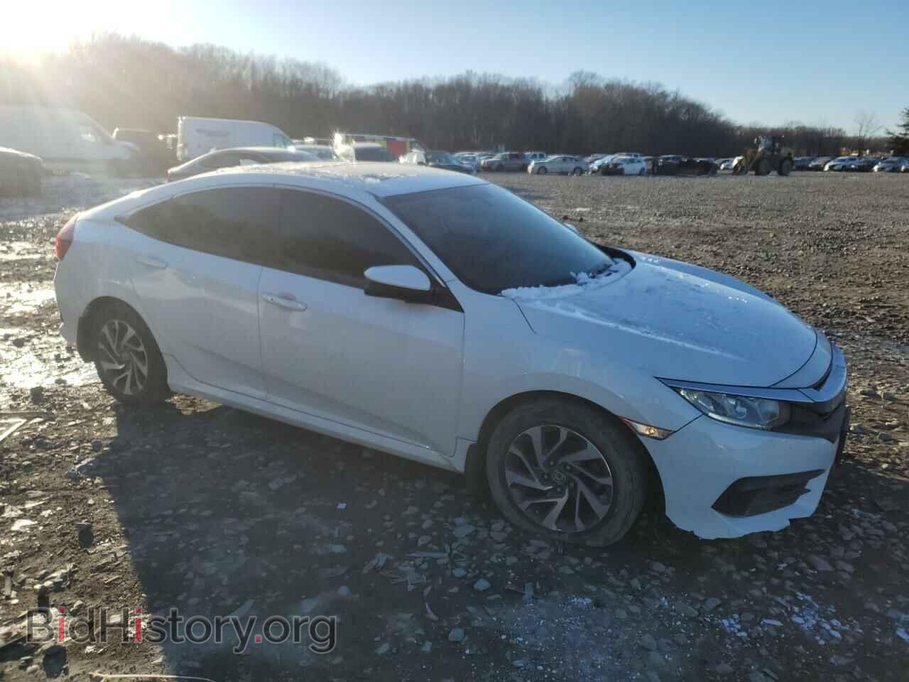 2018 HONDA CIVIC - VIN: 19XFC2F77JE206636 - Photo 4
