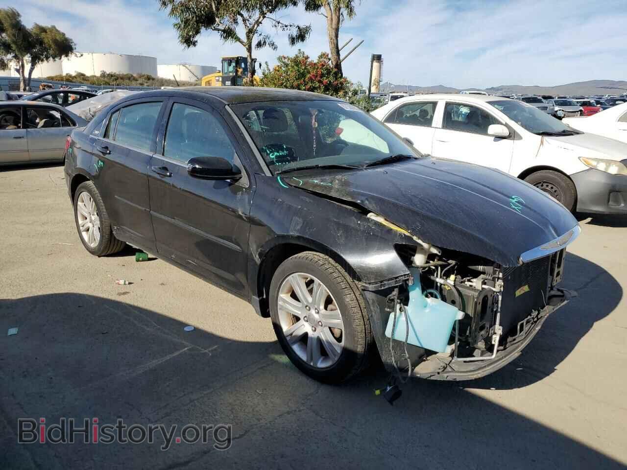 2012 CHRYSLER 200 - VIN: 1C3CCBAB5CN317039 - Photo 4